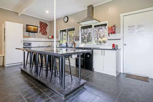 FHGC Tasmanian Accommodation A1 Presentation Spectacular Views 10%ROI 6 Cabins 2 Houses 2 Titles