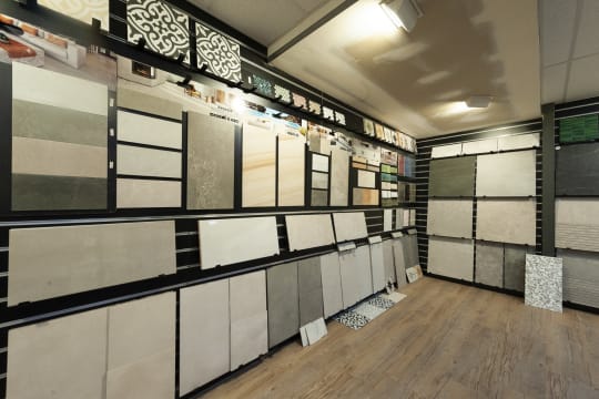 LEASEHOLD - Yarra Flooring & Blinds, Yarrawonga VIC - 1P0538