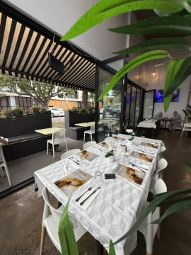 A modern, rebranded cafe with strong fundamentals and clear growth upside