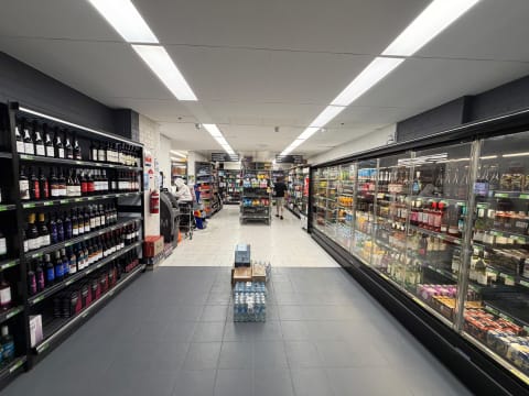 FOODWORKS (BRUNSWICK EAST)