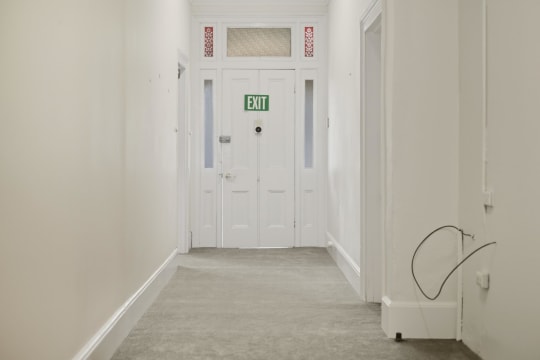 Prime Location Residence with Income or 3 BnB lets (stca) or Health Professional Rooms