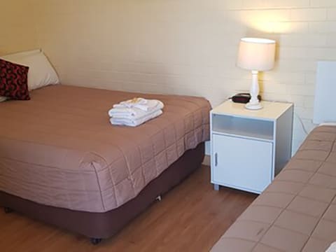 A RARE FREEHOLD MOTEL OPPORTUNITY! - 892MF