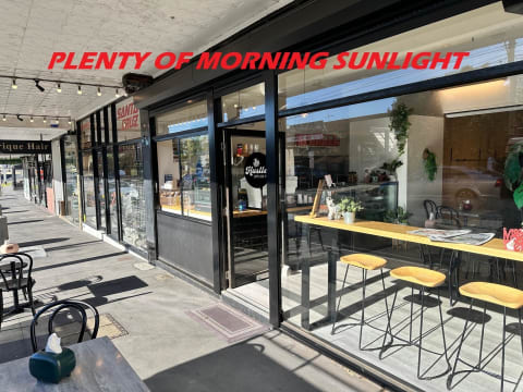 Boutique Cafe with 3 bedroom apartment. ZERO RENT !!