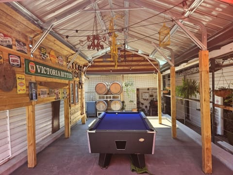 Freehold Hotel for Sale - Royal Hotel, Tambar Springs