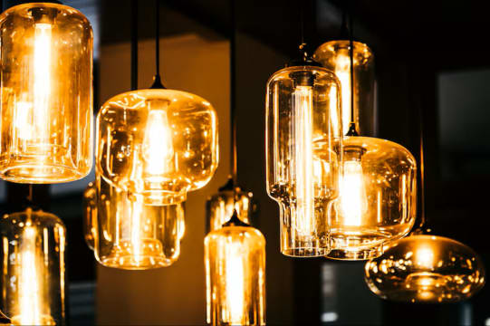 Retail & Online Lights -stunning