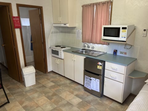 STRONG REGIONAL PARK TRADING WELL WITH HUGE UPSIDE POTENTIAL - 762CPF