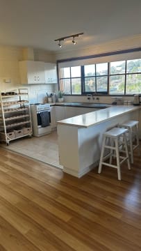 PRICE DROP! Get in for summer! WIWO Newly renovated Cafe RYE Mornington Peninsula