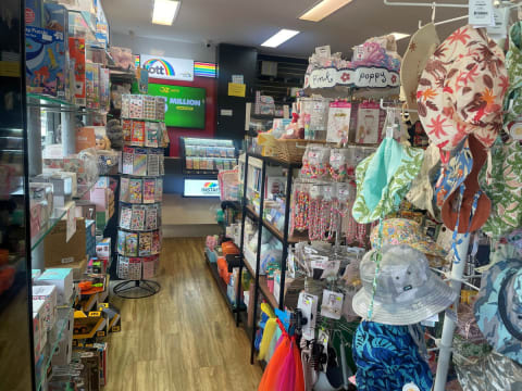 BRISBANE SOUTH NEWSAGENCY/GIFTS/LOTTO - REDUCED PRICE $350,000 plus SAV