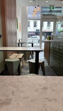 Prime Liverpool St Shop – Ideal for Café / Restaurant / Takeaway (Near-New Fit-Out)