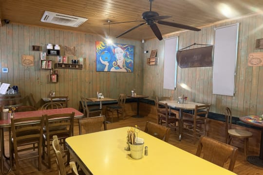 LEASEHOLD - Half Acre Cafe, Howlong NSW - 1P0595