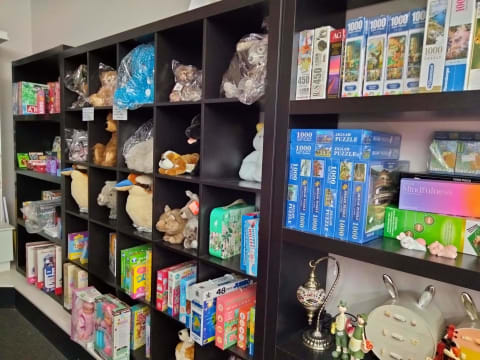 Newsagent, Gifts and Lotto Mannum for sale