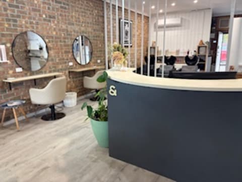 Hair Salon Aldinga for sale