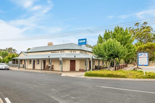 Old Mundulla Hotel - Freehold, Licences, Plant Furniture and Fittings