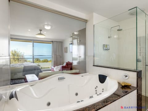 Luna Blu - Lifestyle Business– The Ultimate Sea-Change with Income in Rhyll