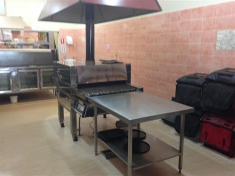 WELL ESTABLISHED PIZZA & PASTA BUSINESS NOW FOR SALE