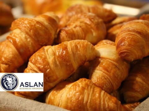 CAFE/COFFEE SHOP FOR SALE