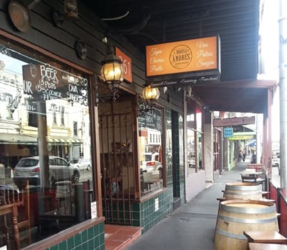 Double fronted restaurant/bar – FITZROY