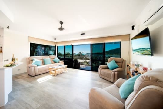Lifestyle with Income - Airlie Beach - North Qld - Income Range 50 - 100k Plus