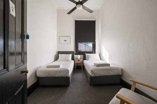 Under Contract - Empire Hotel, Beechworth