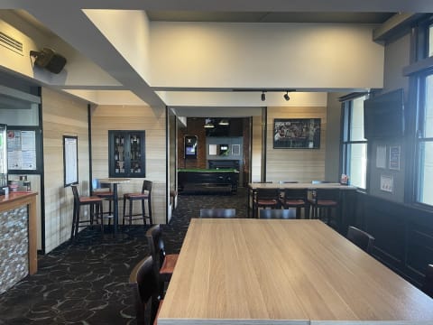 The Austral Hotel Korumburra