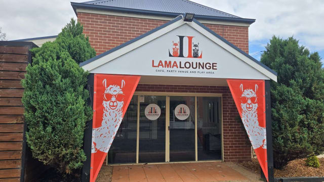 Phillip Island – Resort & Café with Growth Potential