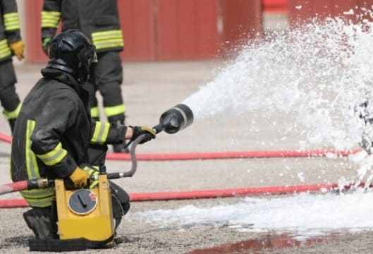 Uxrifroxuzjmai1cgg9d