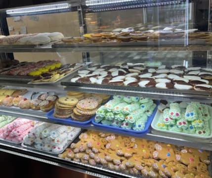 Established Bayside Bakery, $14 to16K Weekly, Low Rent,  30+ Years