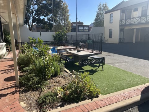 Uyzp4dydux7n9vsbqqaa