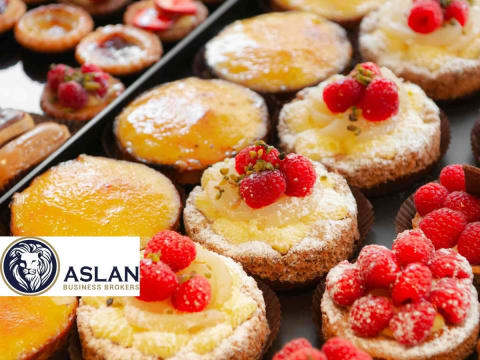 FULLY MANAGED CAFE SHOP FOR SALE