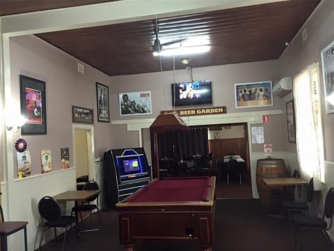 REDUCED!! PRICED TO SELL!!