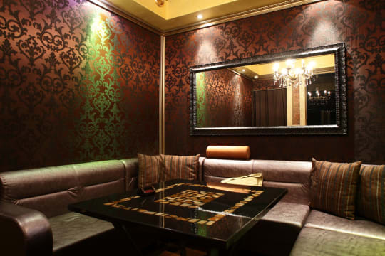 Once In a Lifetime Opportunity- Profitable Karaoke Bar *Near Mt Waverly [2206162]