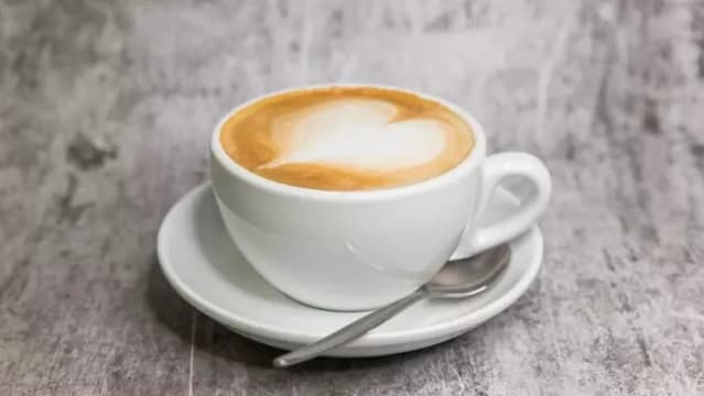 Doncaster Shopping Centre Cafe | $20k pw sales | Low rent | Priced for Quick Sale