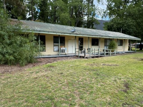 A Rare Freehold Caravan Park and Tourism Gateway in Victoria’s High Country