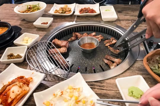 Korean BBQ *Strong Taking *Best Set up *Heavy Foot Traffic [2401041]