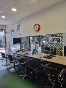 Thriving Hair Salon 20 Years of Success Prime Sunshine Coast Location