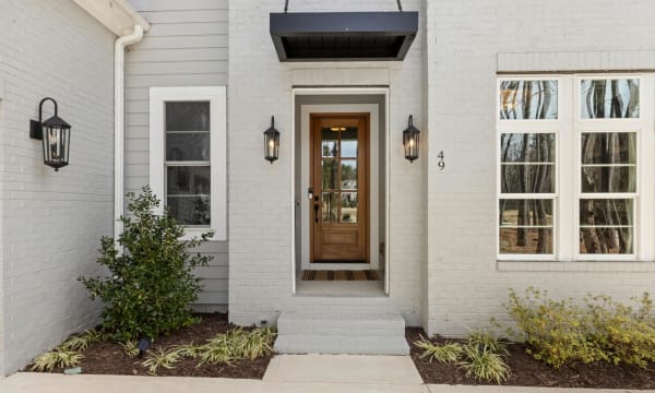 ALUMINIUM WINDOWS & DOORS MANUFACTURING RUN UNDER "SEMI MANAGEMENT"