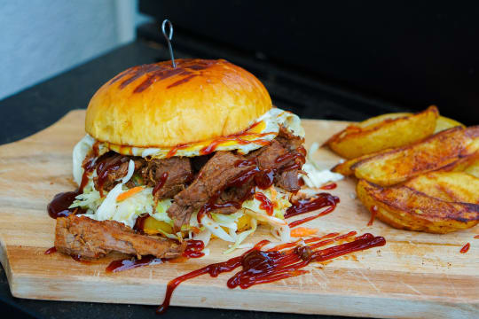 Prestigious 5-Day Lunch Bar in the Growing Forrestdale Industrial Area