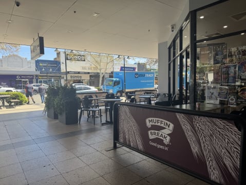 LEASEHOLD - Muffin Break, Wagga Wagga NSW - 1P0547