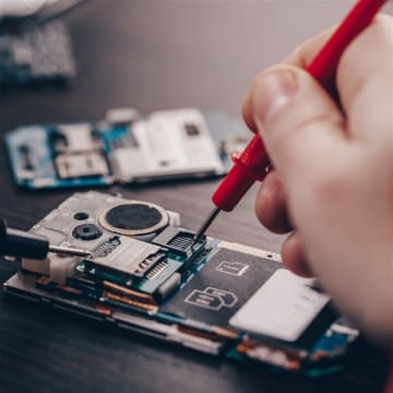 Coming Soon - Phone & Device Repair Business - Airport West