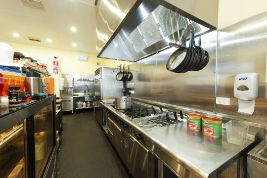 LEASEHOLD - Oppy`s Pasta, Albury NSW - 1P0545