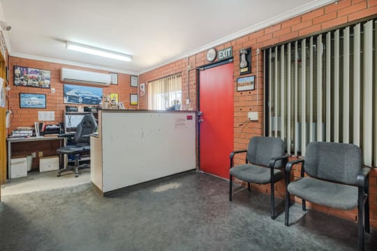Freehold Automotive Repair Business Sale - 4303sqm of Land Included
