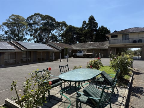 Under Contract - Profitable Leasehold Motel with Caravan Park & Camp sites in Ballarat
