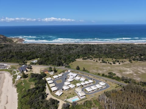 Coastal Eco Resort Investment – Direct Beach Access | Mid North Coast NSW – 2913MF