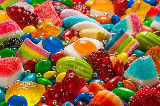 National Online, Wholesale and Warehouse Outlet Based Confectionery Business #400