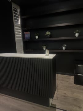 High Class Massage Parlour – Hawthorn, VIC