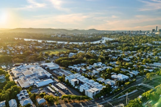 Permanent MR 6km from Brisbane CBD - BC Salary 80% of Income | Resort Brokers ID : MR009274