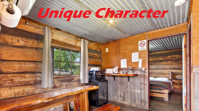 Exceptional Hotel & Motel country Pub for sale.