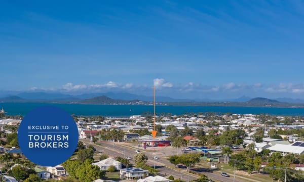 FOR LEASE: 32 BED BACKPACKER OPPORTUNITY - 2898BL