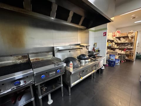 ​Asian Cafe Restaurant Near Clayton | Shop Size 150m2, Seating 80