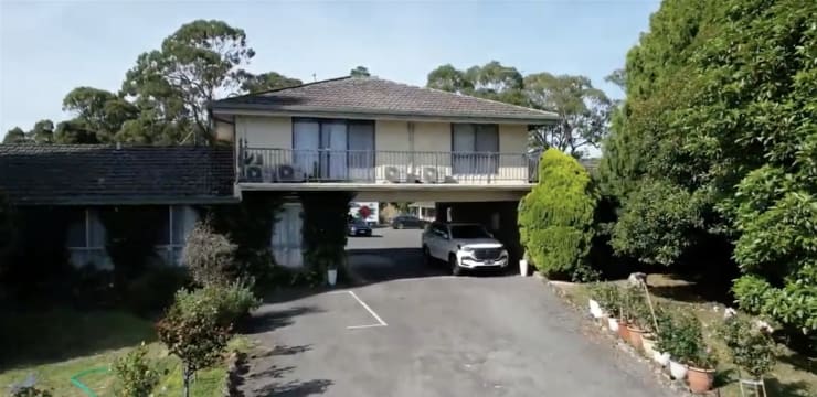 Under Contract - Profitable Leasehold Motel with Caravan Park & Camp sites in Ballarat